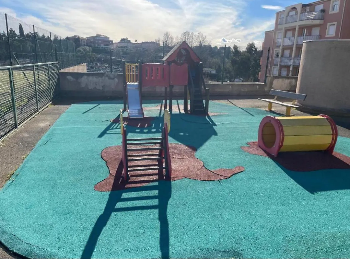 Studio Dans Residence, Piscine Lagon, Tennis Et Aire De Jeux Fréjus Appartement